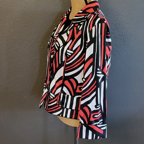 Abbie Mags Large Cotton Jacket Red/Black Abstract Print - Picture 2 of 10